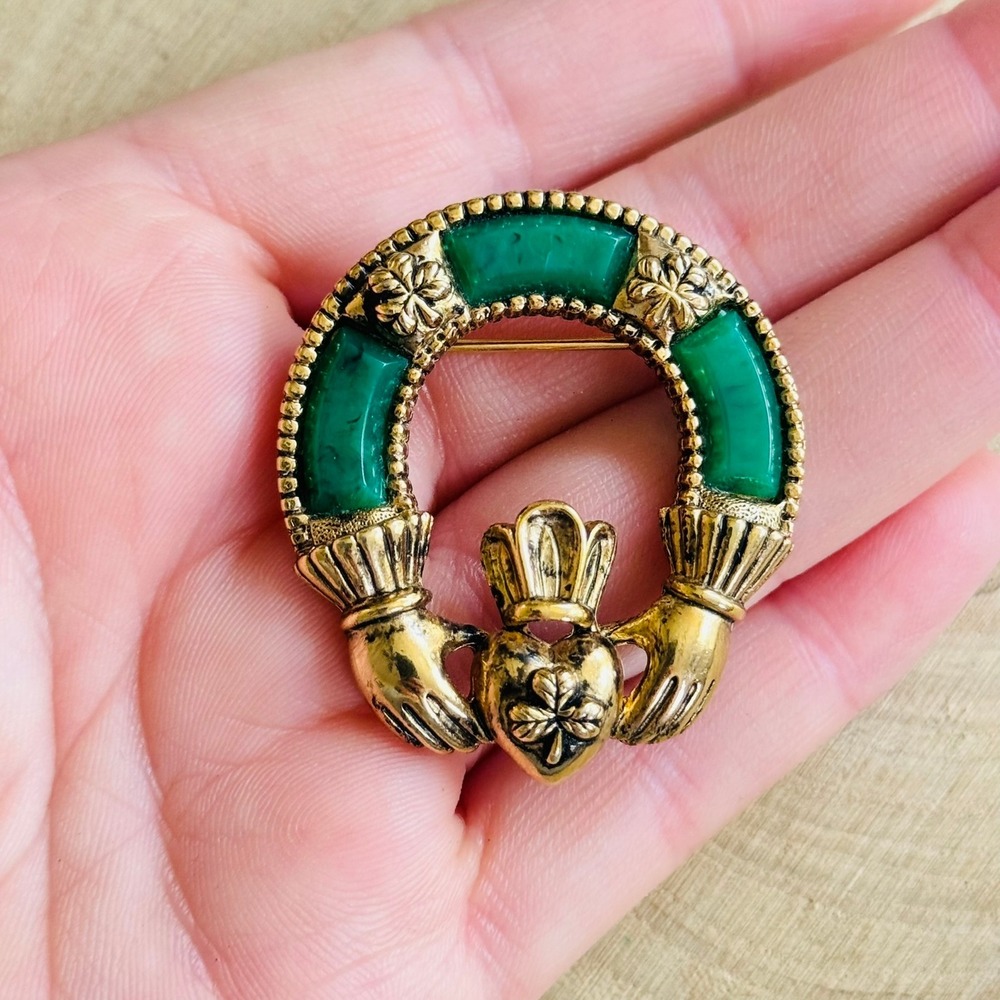 VTG Soldor Signed Claddagh Pin Brooch‎ Crown Ireland Irish wedding green gold
